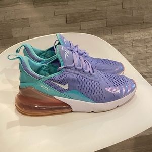 Nike air 270